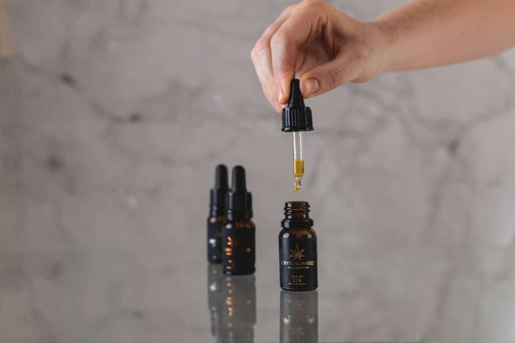 cbd oil 20 percento crystalweed 1 CBD Oil 20% Crystalweed