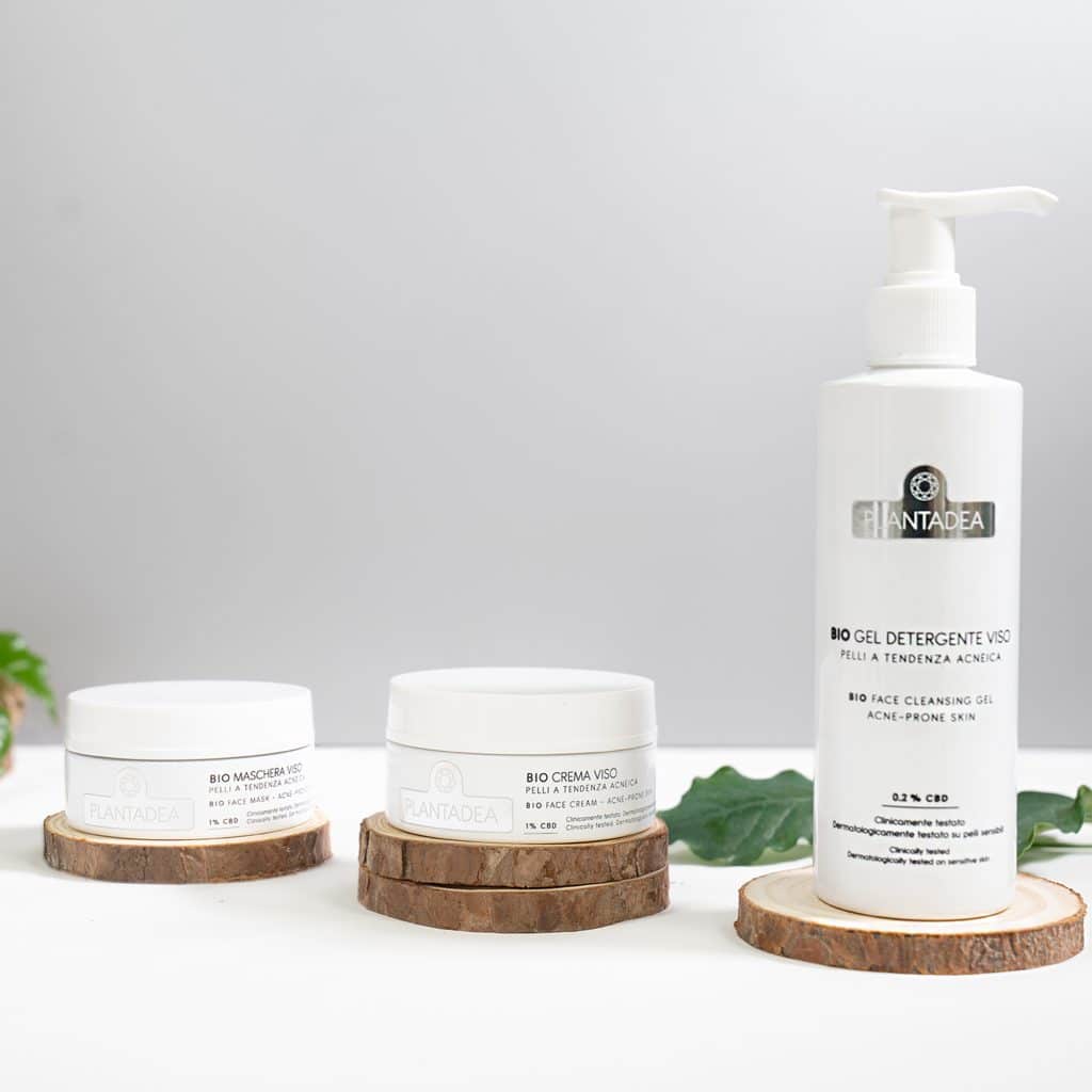 kit prodotti naturali pelle acneica