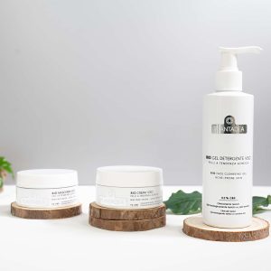 kit prodotti naturali pelle acneica